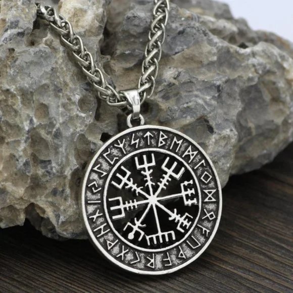 New Silver Stainless Steel Nordic Compass 2 Sided Pendant Necklace Box Chain - Picture 1 of 4